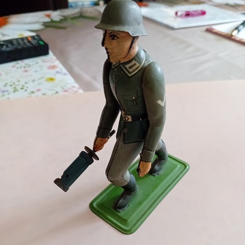 Alter arnold blechsoldat - arnold,